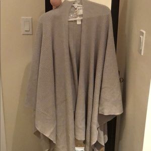 Club Monaco 100% cashmere cardigan/wrap